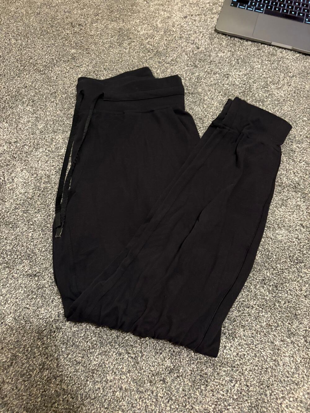 #52 LULULEMON Run Rulu Joggers Black